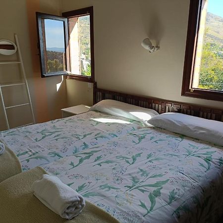 Hotel Rural Don Burguillo El Tiemblo Buitenkant foto