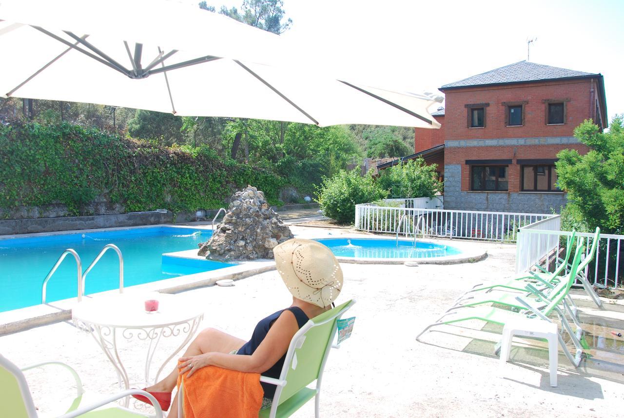 Hotel Rural Don Burguillo El Tiemblo Buitenkant foto